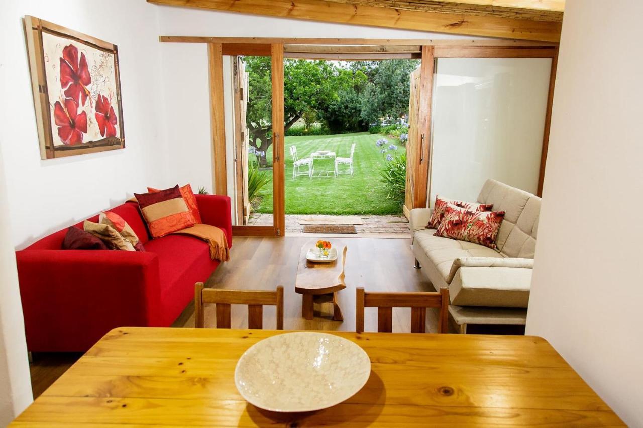 Blue Lily Retreat Bed & Breakfast Matjiesrivier  Exterior foto